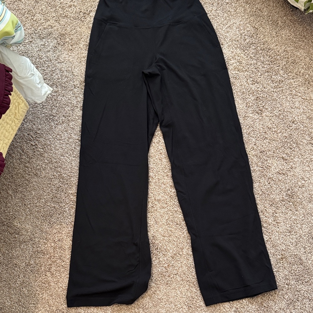 Lululemon high rise wide leg Align, regular length size 8